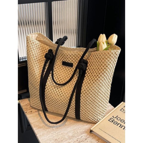 Commuter Large Capacity One-shoulder Knitted Beach Bag