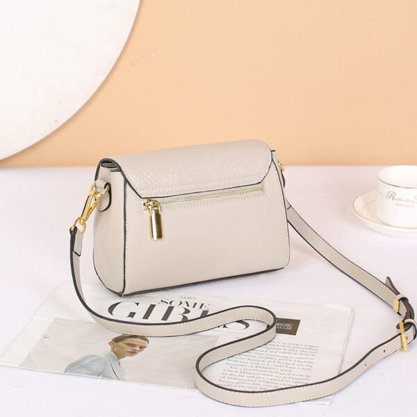 New Women's Simple Elegant Shoulder Messenger Bag