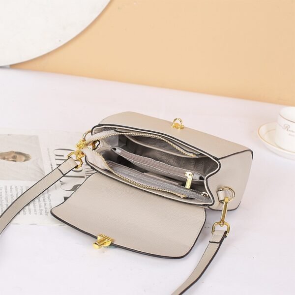 New Women's Simple Elegant Shoulder Messenger Bag