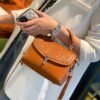 New Women's Simple Elegant Shoulder Messenger Bag