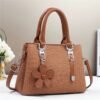 Personalized Western Style Large Capacity Exquisite Accessories Shoulder Messenger Bag